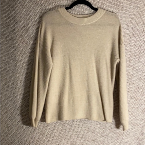 GAP Sweaters - Gap Tan/Creme Sweater (M)
